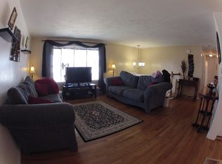 125 Mallard Dr, Mc Kees Rocks, PA 15136