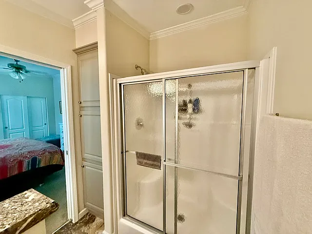 47 Valley Dr — Photo 16