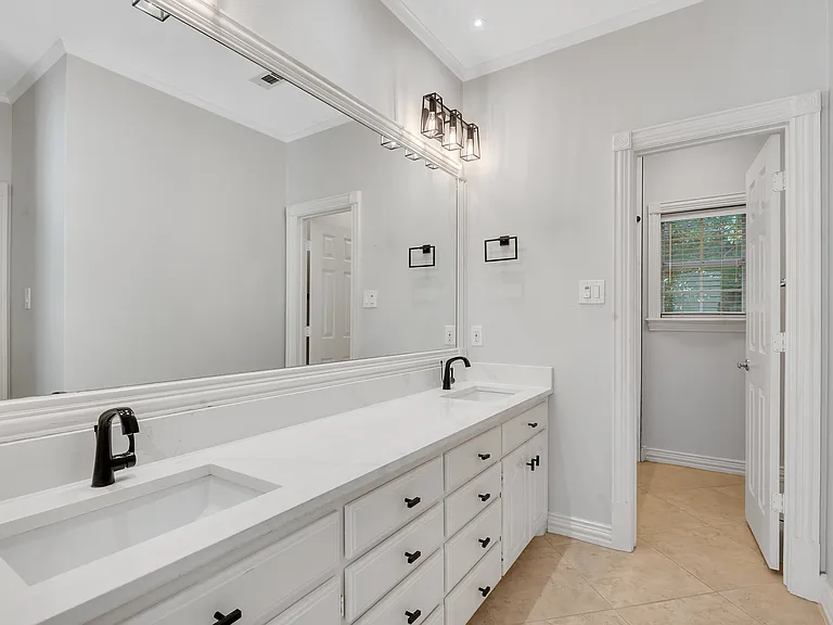 360 Highland Oaks Cir — Photo 26