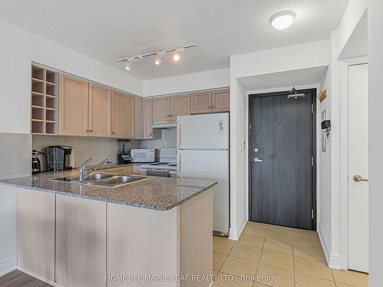 210 Victoria St #3505 — Photo 11