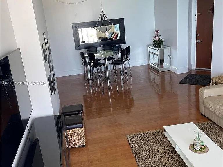 6365 Collins Ave #4209 — Photo 10