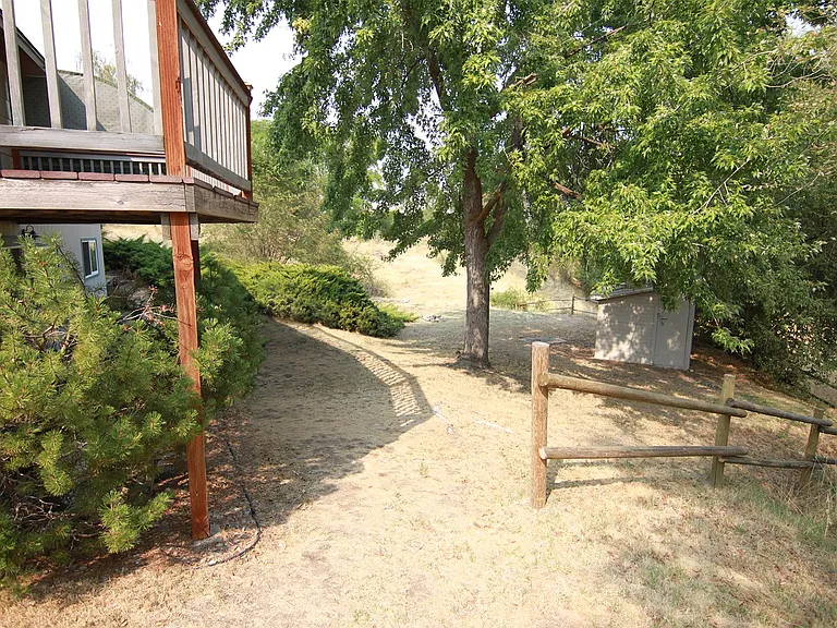 321 E Franklin Ave — Photo 12