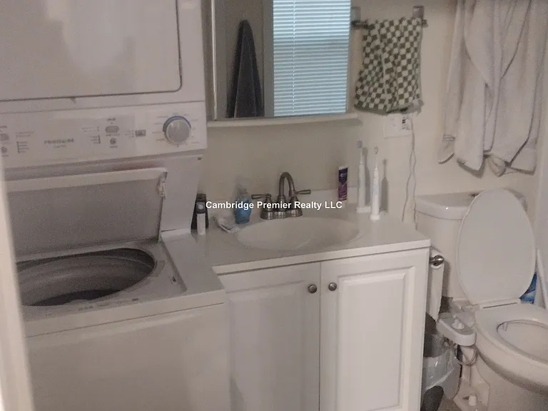 44 Cogswell Ave #4 — Photo 7