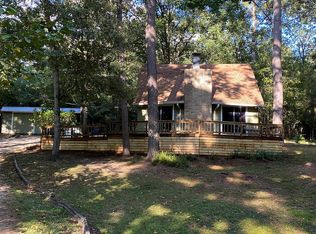 200 N Lakeview Dr, Pointblank, TX 77364