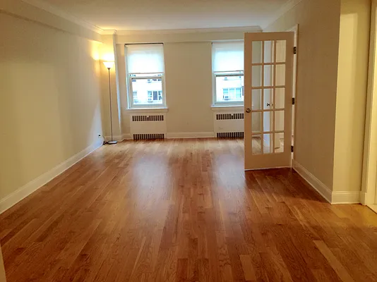 Rented by Stonehenge NYC LLC | media 16