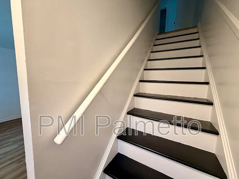 1241 Grove Park Ln — Photo 9