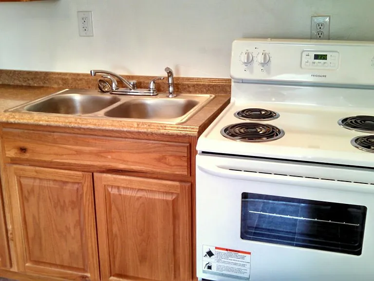 221 Renner St #4 — Photo 8