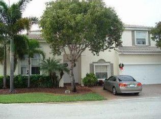 5381 SW 34th St, Hollywood, FL 33023