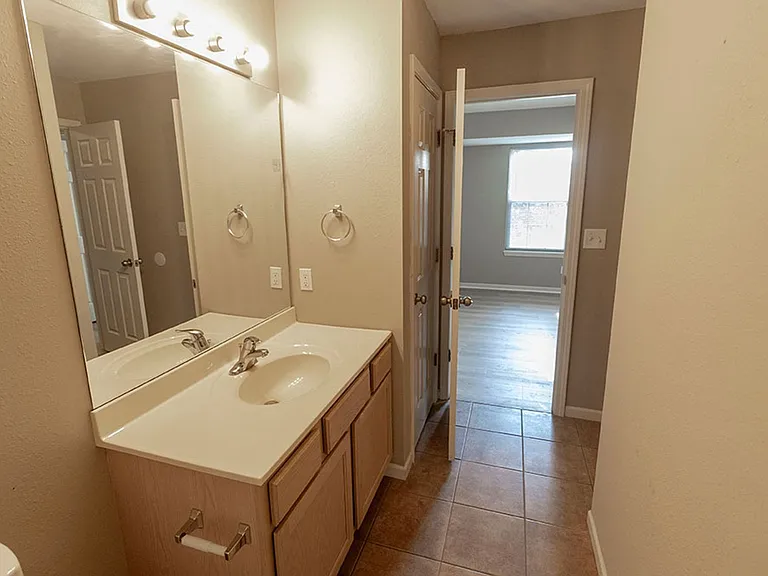 4013 Snowy Owl Dr — Photo 15
