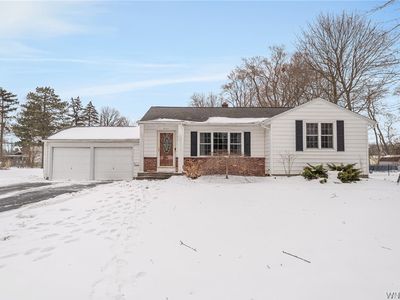 4331 Cameron Dr, Williamsville, NY, 14221