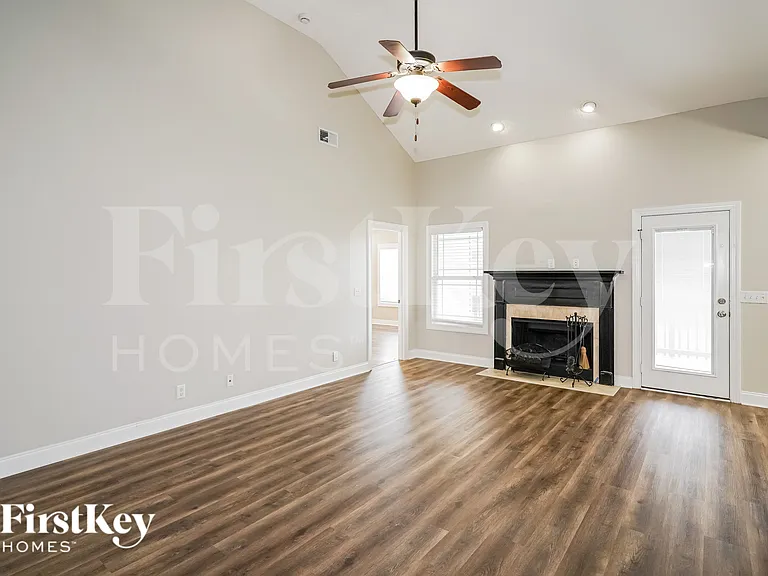 848 Cherry Blossom Ln — Photo 2