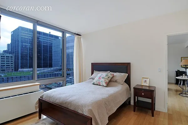 Rented by Corcoran | media 27