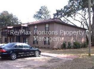 27 E Burgess Rd APT D, Pensacola, FL 32503