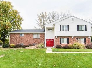 6028 Laurel Hall Dr, Indianapolis, IN 46226