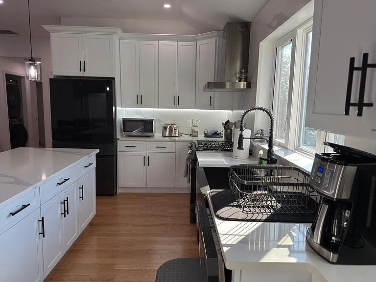 13 Essex St #3 — Photo 3