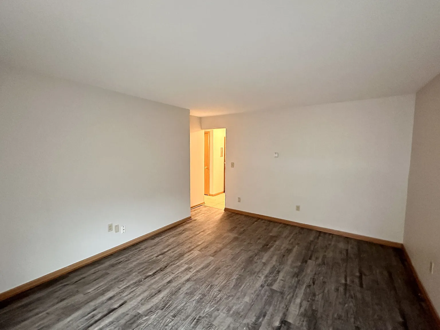 Milwood Apartments — Photo 3