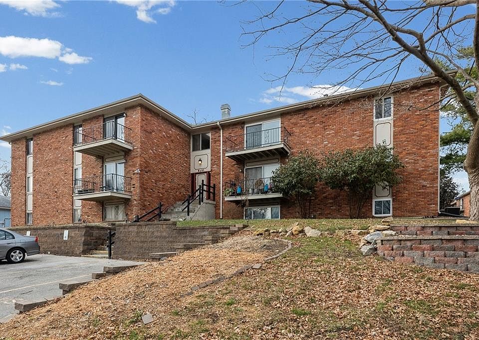 1st image of 8221 Santa Fe Dr APT 8