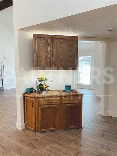 3121 Milan Dr — Photo 9