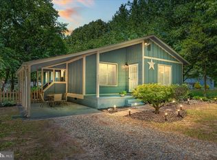 803 Lake Caroline Dr, Ruther Glen, VA 22546