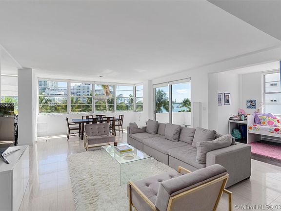 4th image of 20 Island Ave APT 318