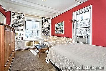 4th image of 826 Lexington Ave Penthouse A