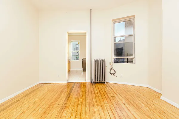 Rented by Nooklyn NYC LLC | media 57