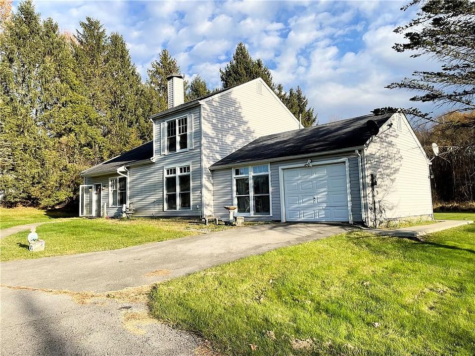 1st image of 121 Goldin Boulevard