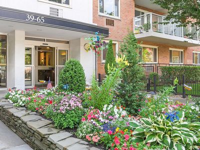 3965 52nd St APT 10S, Flushing, NY, 11377