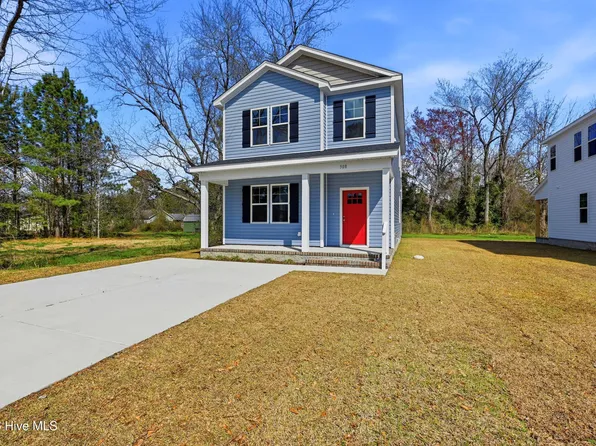 308 S Vann Street, Burgaw, NC 28425