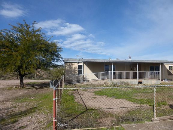2nd image of 7542 N Highway 77