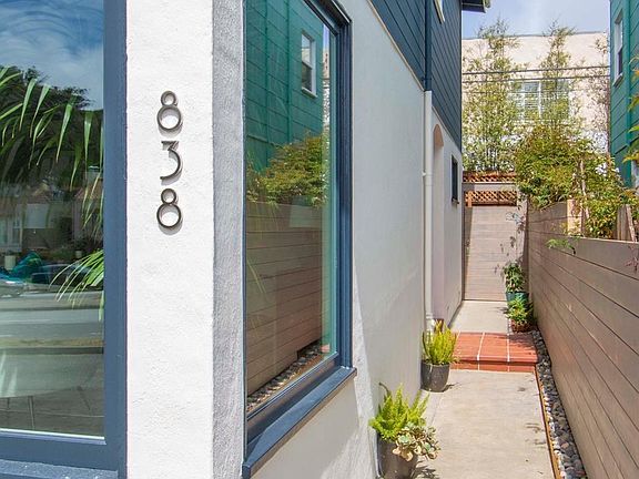 2nd image of 838 Portola Dr