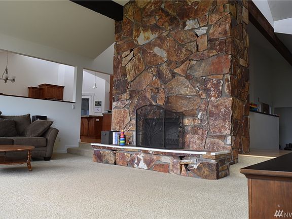 4th image of 27630 SE 401st St