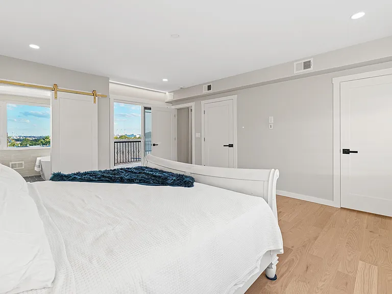 312 Garfield Ave #2 — Photo 12