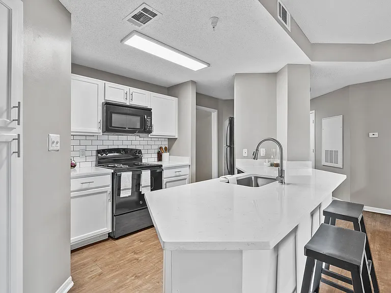 Avana Lexington — Photo 11