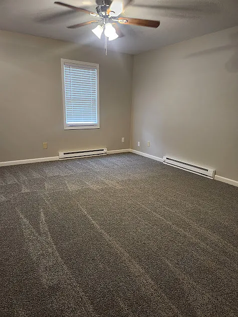 2 bed, 1050 sqft, $775 — Photo 1