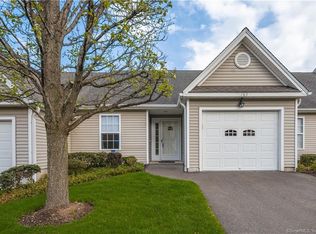 163 Jennifer Ln #163, Sandy Hook, CT 06482