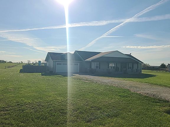 3rd image of 5462 S 248th Rd