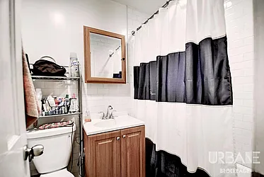 Rented by Urbane Brokerage
