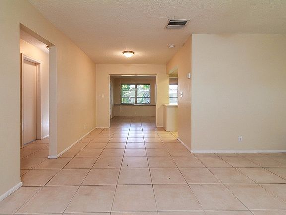 4th image of 5603 NW 48th Ter