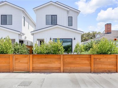 11754 Exposition Blvd, Los Angeles, CA, 90064