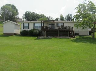 187 Cottage Ln, Montezuma, IA 50171