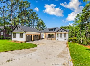 30090 Arrowhead Ln, Wagram, NC 28396