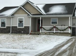 2950 Seattleslew Ct, Saint Johns, MI 48879