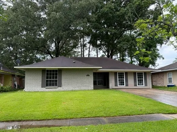 5151 Bangor Dr, Baton Rouge, LA 70814