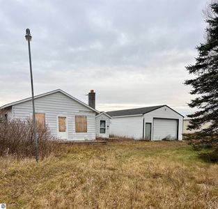 2615 Plum Valley Rd NE, Mancelona, MI, 49659