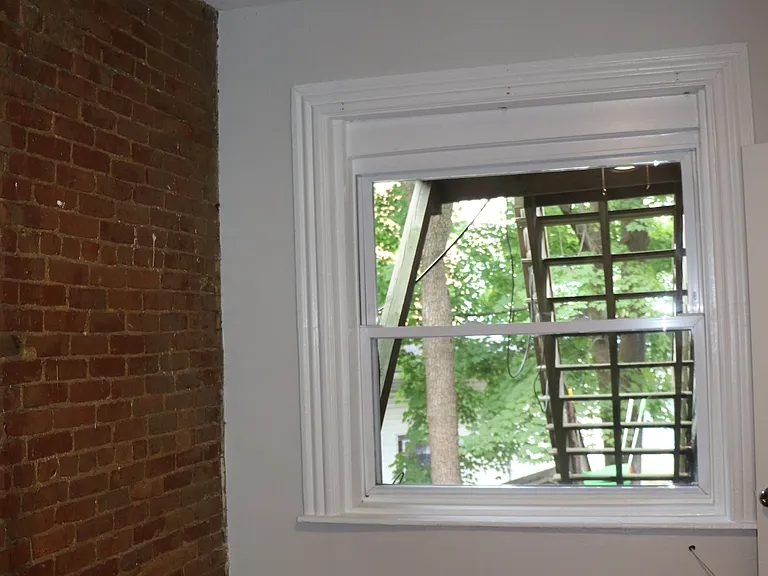 320 Warren St #2 — Photo 21