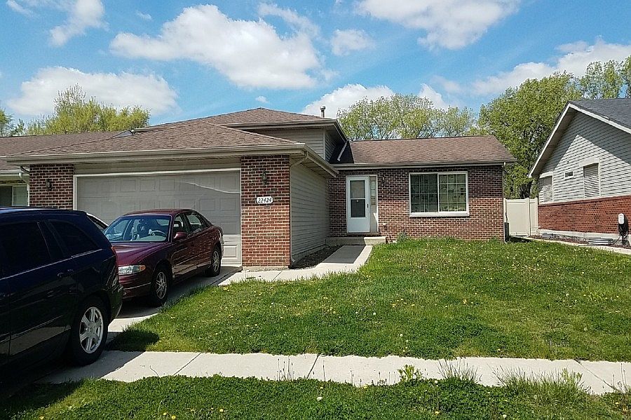 1st image of 22424 Plum Creek Dr