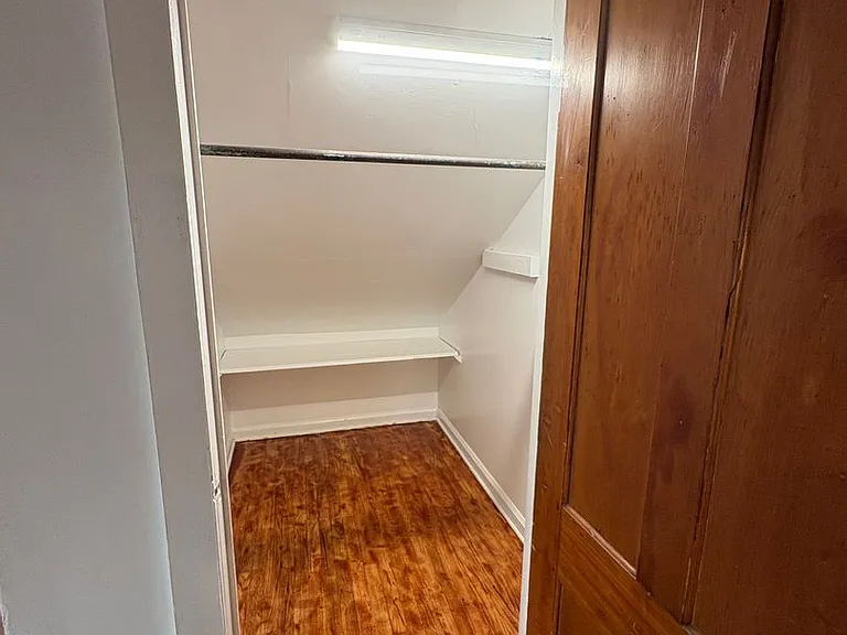 118 College Pl — Photo 7