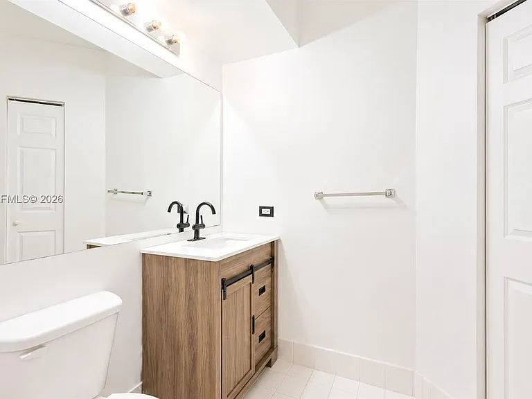 17150 N Bay Rd #2602 — Photo 12