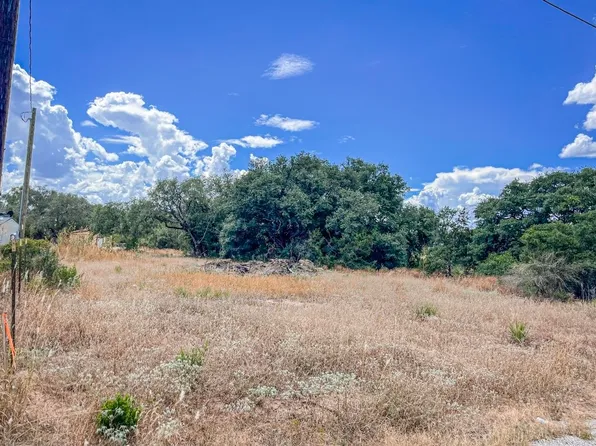 000 W Daisy St. and Gardenia Street, Kingsland, TX 78639